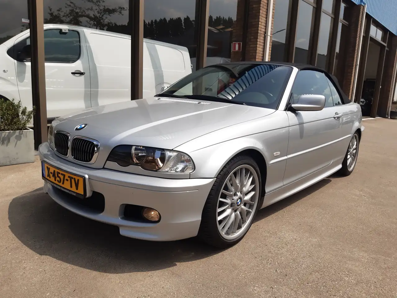 BMW 320 3-serie Cabrio 320Ci Executive 31.945 Km, foto 3
