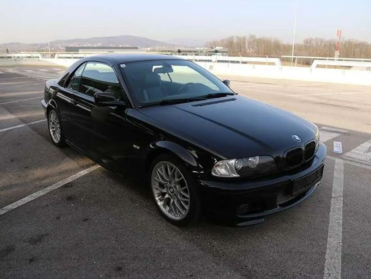 BMW 320 320Ci Cabrio Schwarz - 1