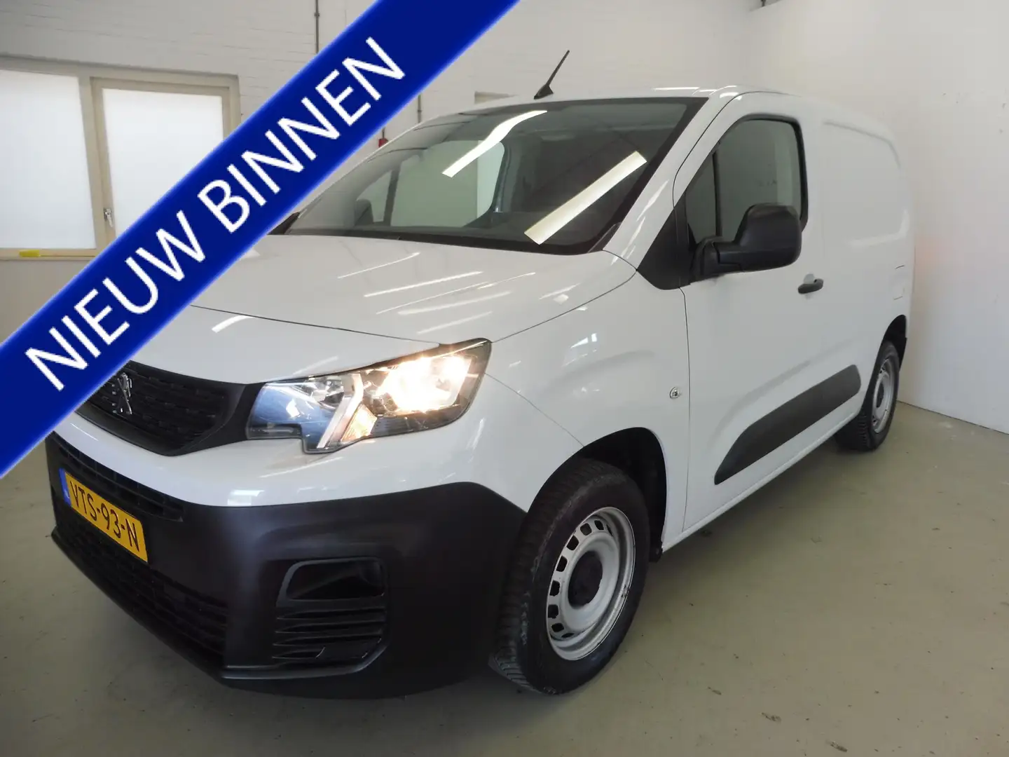 Peugeot Partner 1.5 BlueHDi 100 S&S L1 PDC | AppleCarplay | Cruise Wit - 1