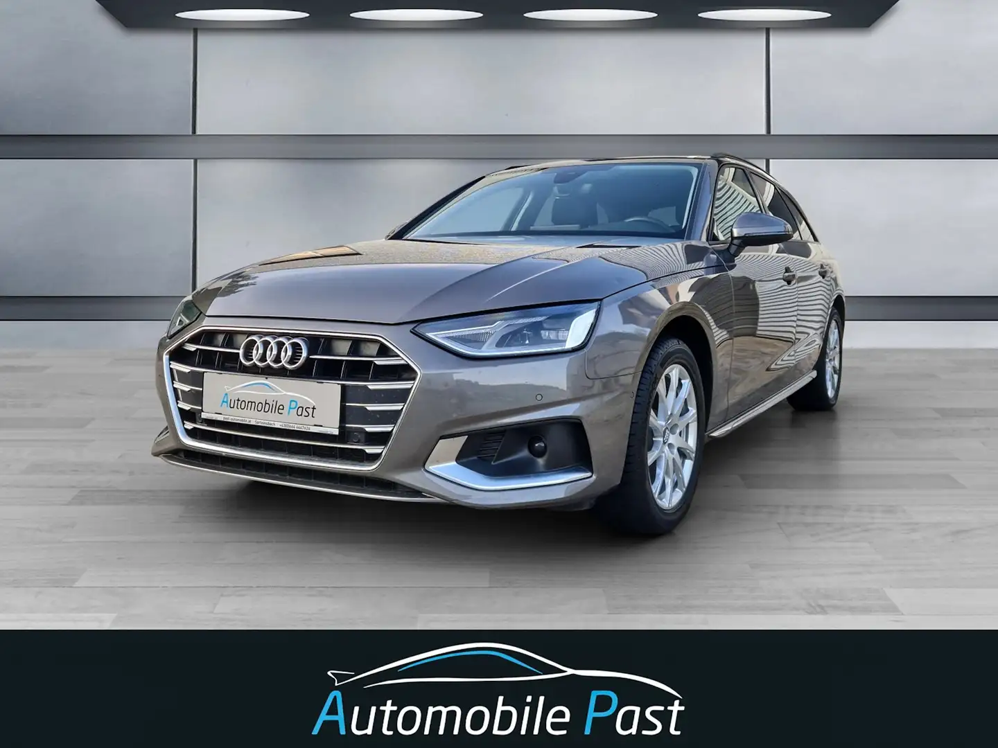 Audi A4 Avant 30 TDI Advanced S-Tronic, Nur 79000 KM! Gris - 1