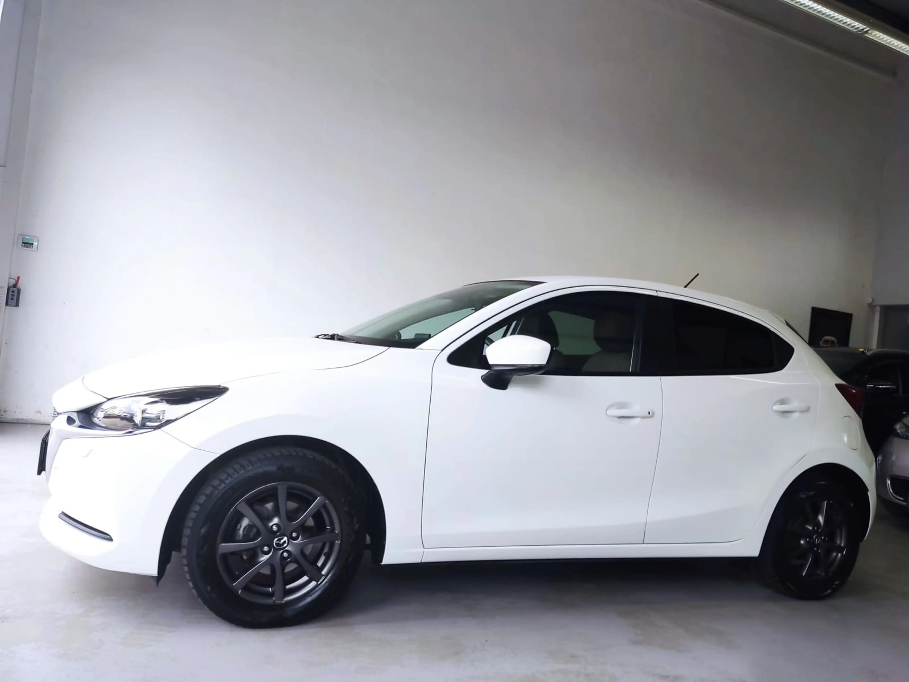 Mazda 2 SKYACTIV-G90 ***LED+NAVI+AUTOMATIK+PDC*** — photo 8