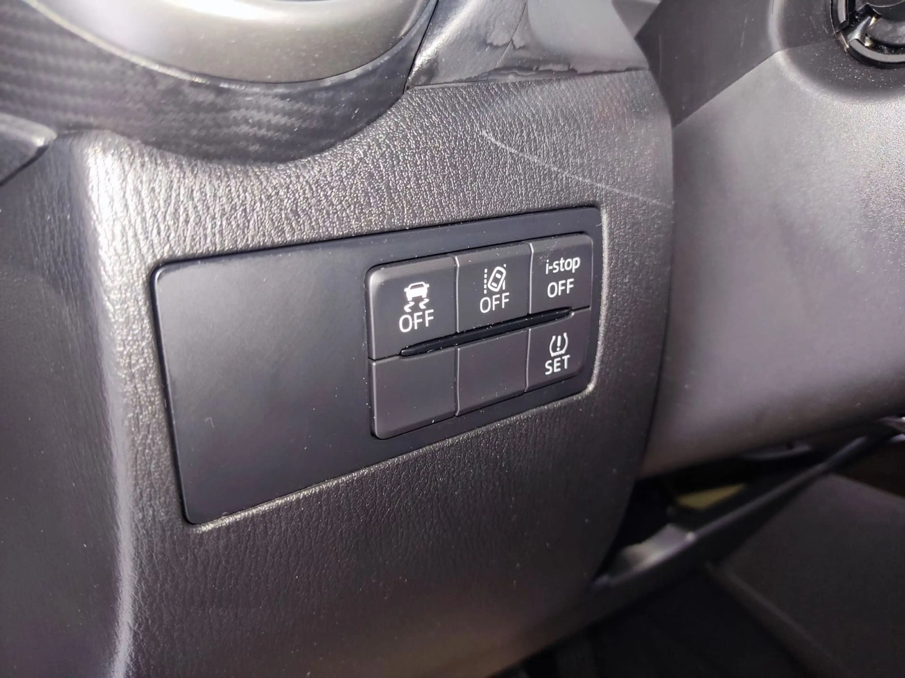 Mazda 2 SKYACTIV-G90 ***LED+NAVI+AUTOMATIK+PDC*** — photo 24