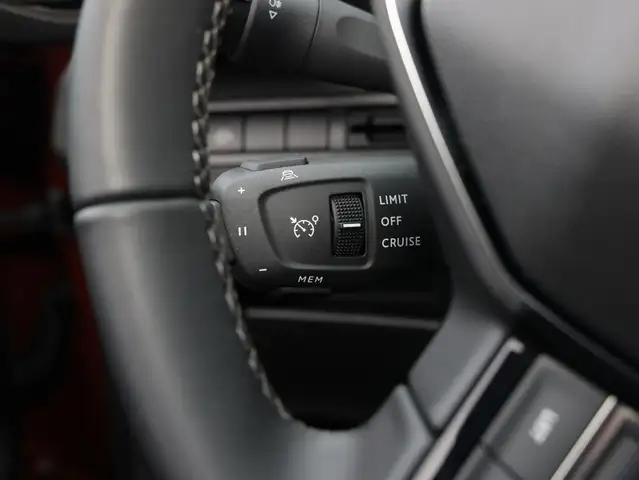 Peugeot 5008 view 15