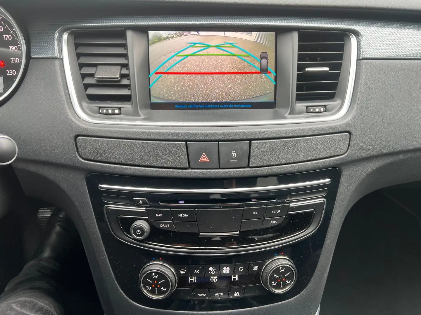 Peugeot 508 1.6 BlueHDi *Limo*automatik*Kamera*Leder Negru - 2