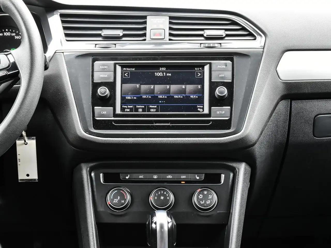 Volkswagen Tiguan снимка Volkswagen Tiguan