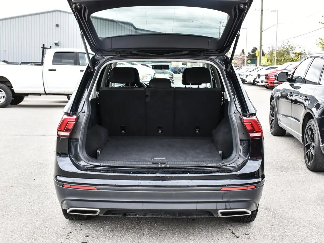 Volkswagen Tiguan снимка Volkswagen Tiguan