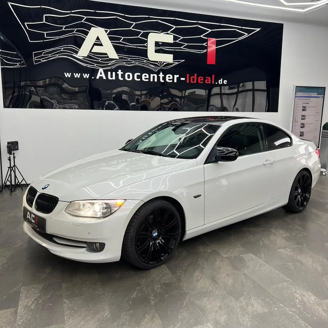 BMW 320 320d coupe, Navi Prof., SH, PDC, Temp, BXenon, Weiß - 2