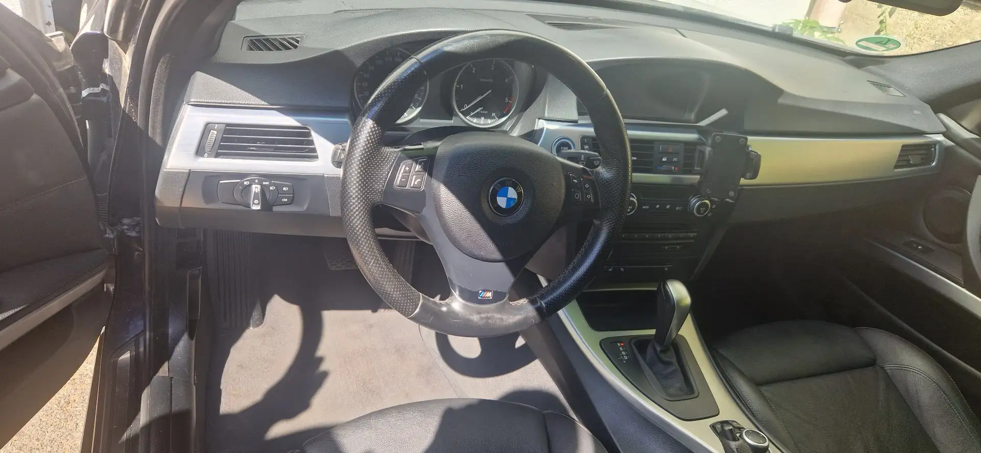 BMW 330 330d DPF Aut. - 1