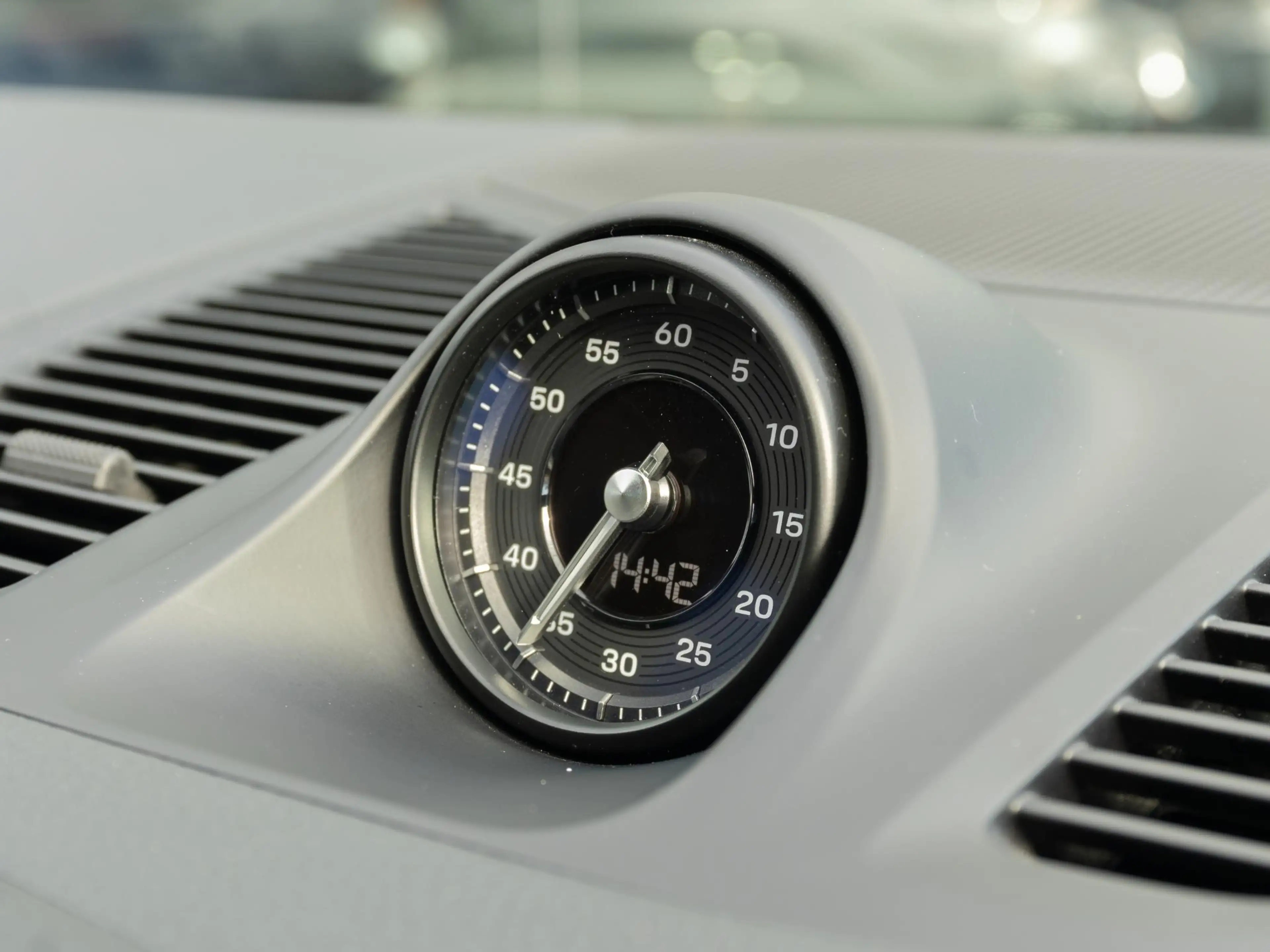 Porsche Cayenne Coupé 3.0 E-Hybrid | BTW | Elc trekhaak | Matrix-L — photo 18