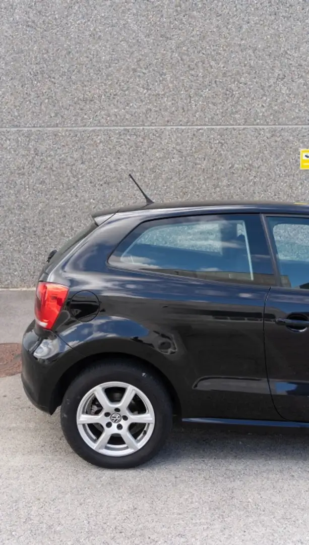 Volkswagen Polo 1.2 TSI Advance 90 Negro - 2