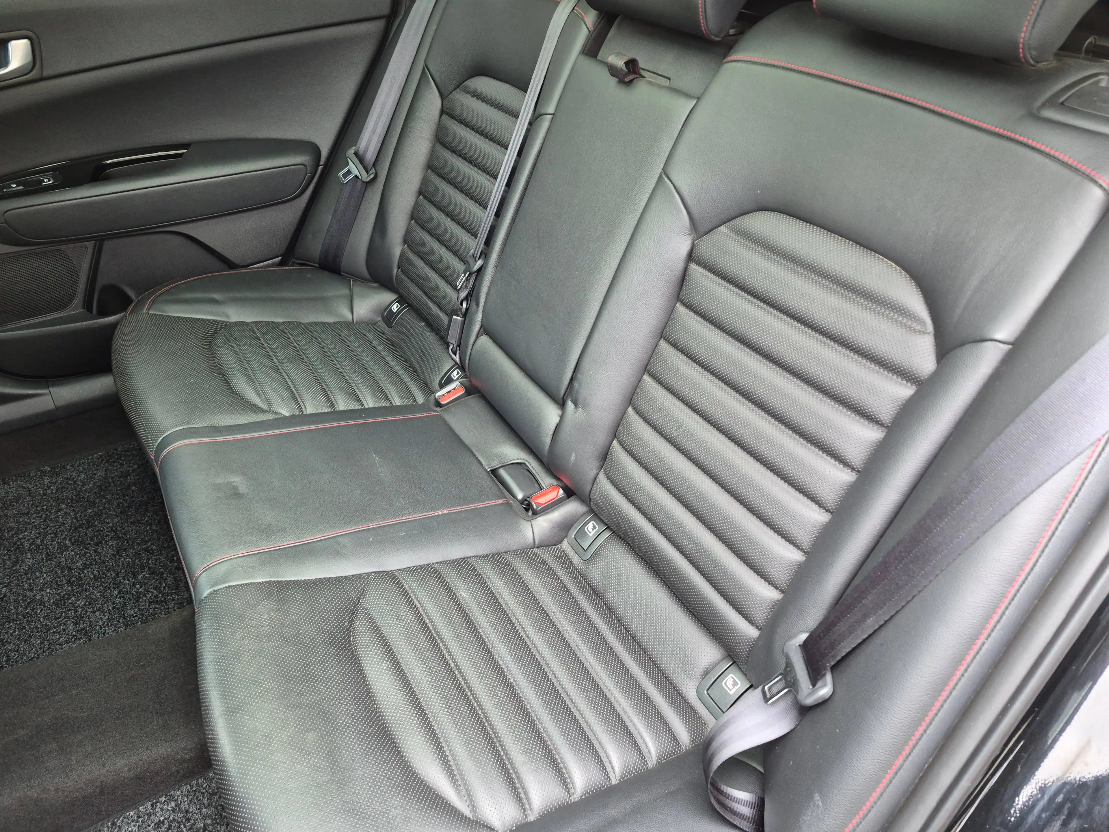 Kia Optima Optima Sportswagon 2.0 T-GDI Automatik GT  ATM  0Km — photo 13