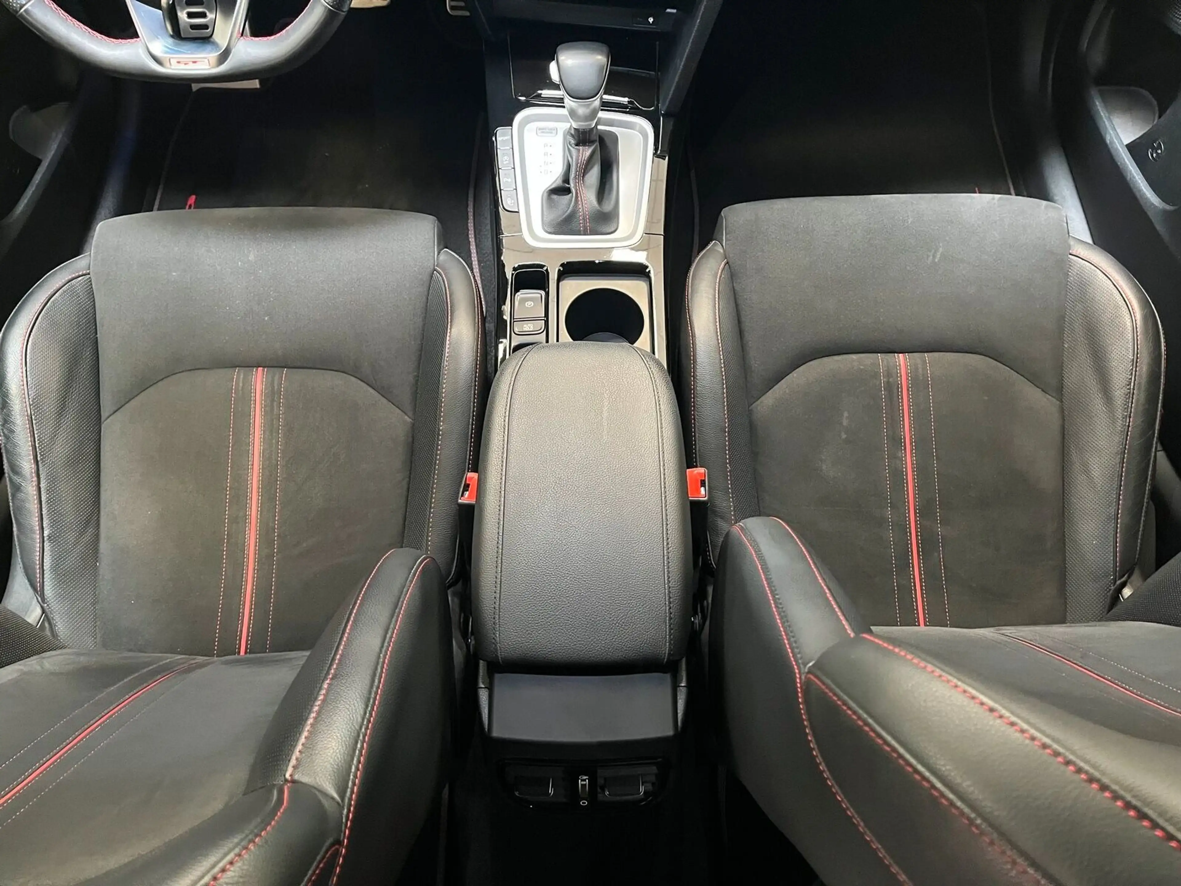 Kia ProCeed / pro_cee'd Proceed 1.6 T-GDI GT|Navi|SHD|Sitzhzg. — photo 13
