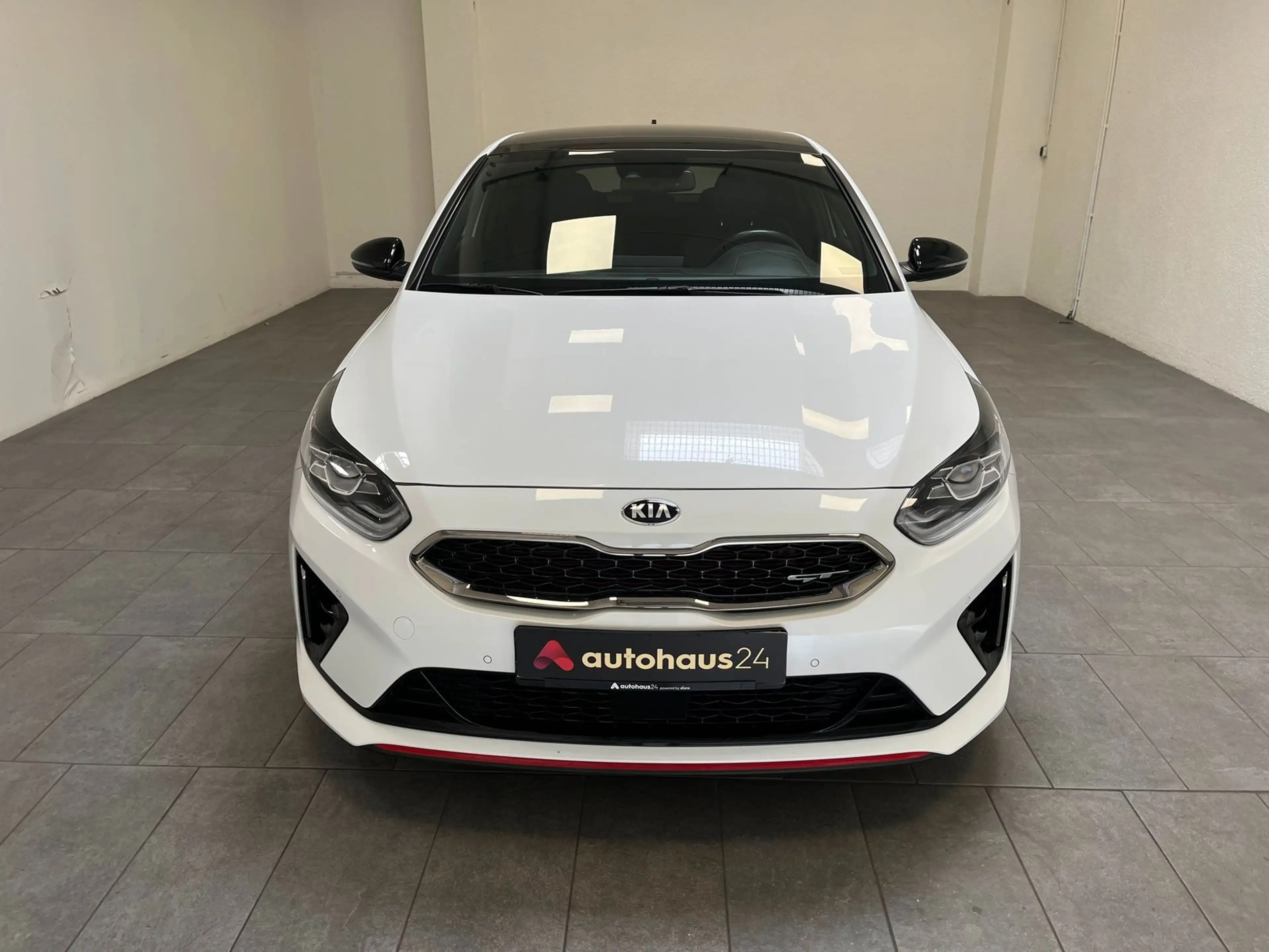 Kia ProCeed / pro_cee'd Proceed 1.6 T-GDI GT|Navi|SHD|Sitzhzg. — photo 2