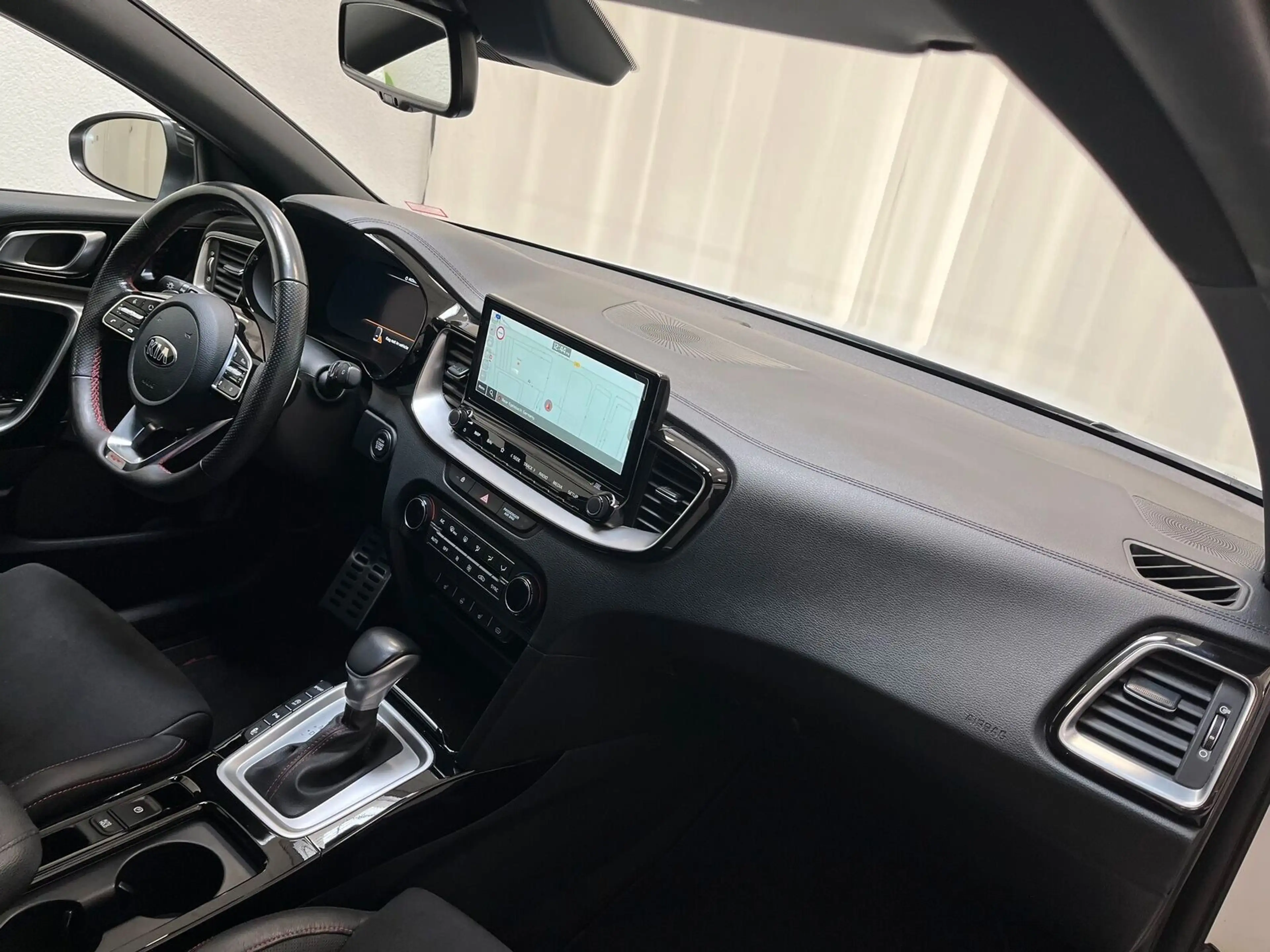 Kia ProCeed / pro_cee'd Proceed 1.6 T-GDI GT|Navi|SHD|Sitzhzg. — photo 15