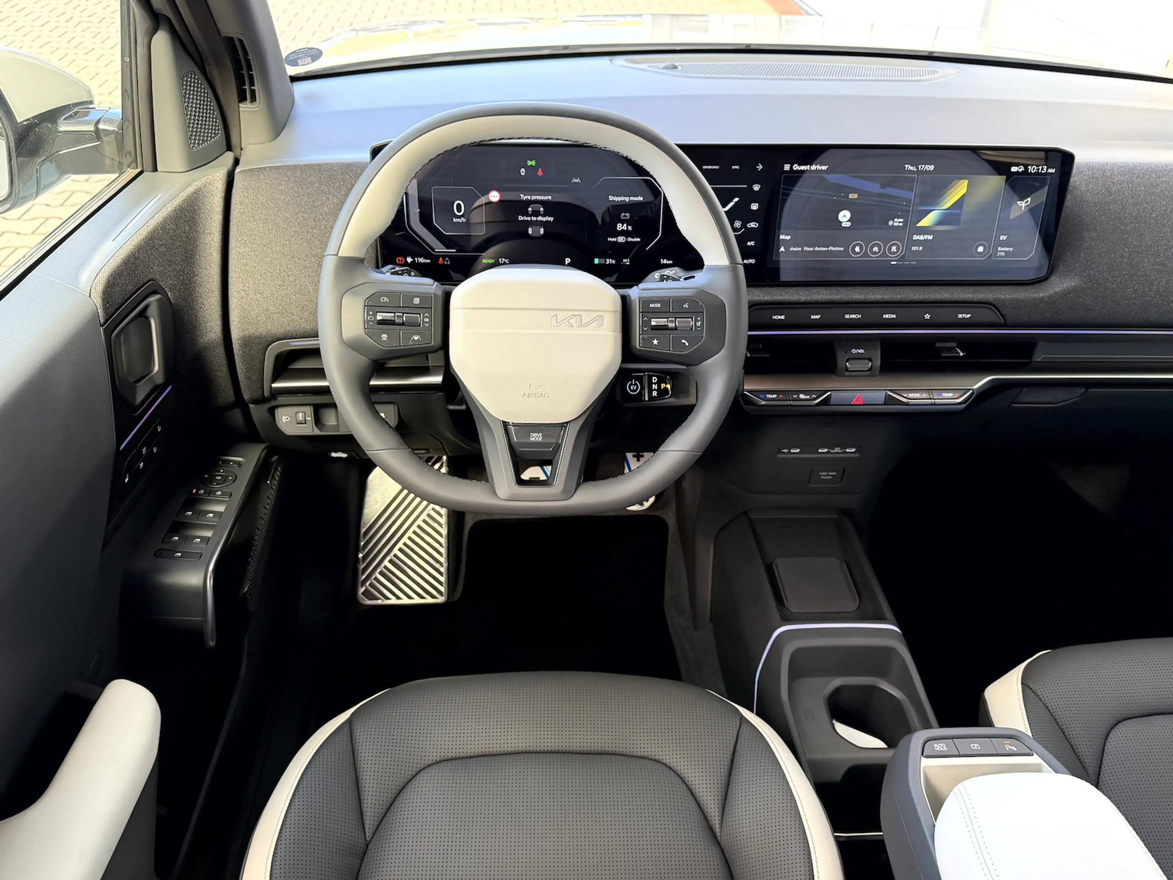 Kia EV2 61 GT LINE | 4S | WIC 22AC DWP TEC COM — photo 9
