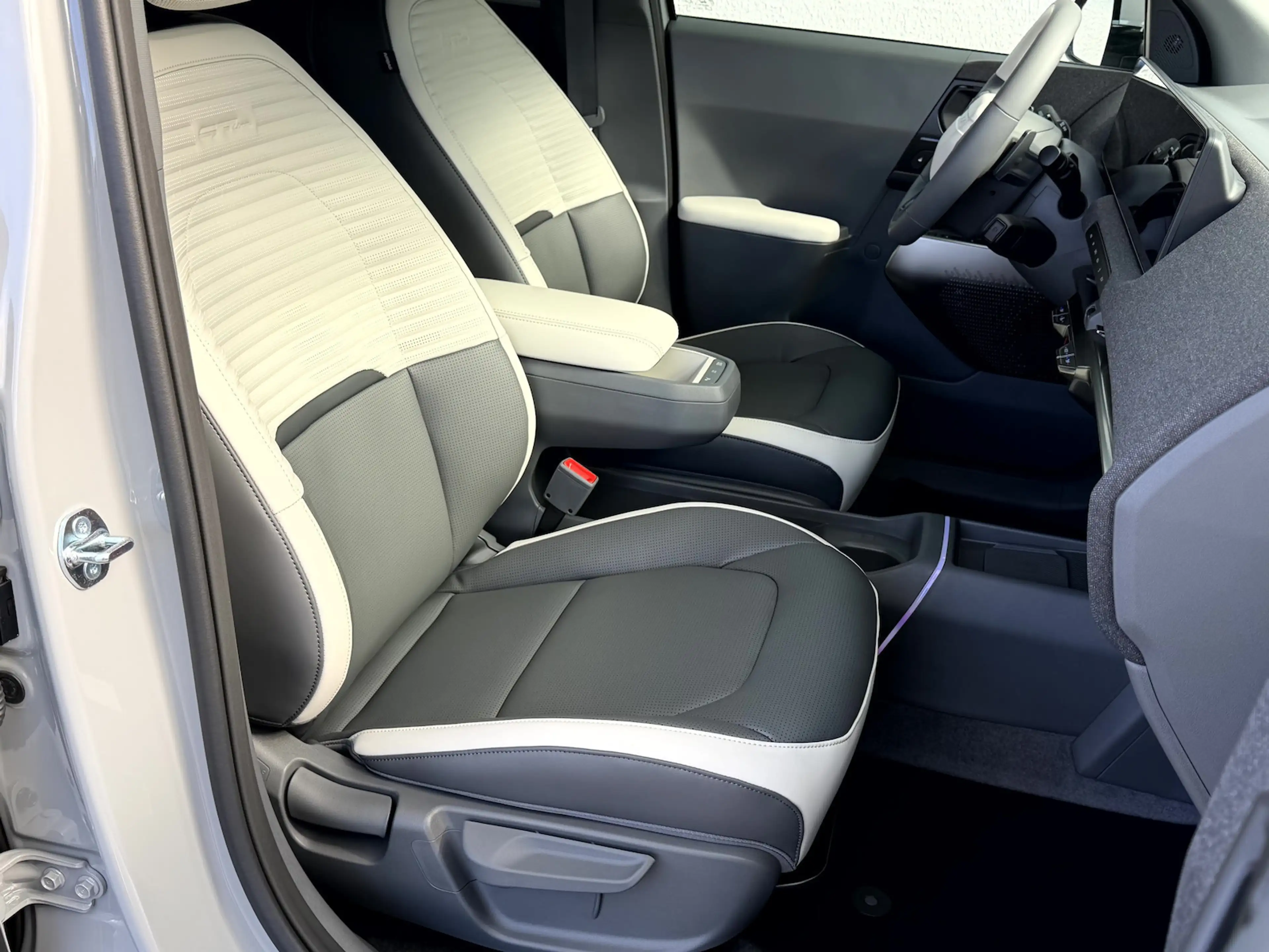 Kia EV2 61 GT LINE | 4S | WIC 22AC DWP TEC COM — photo 12