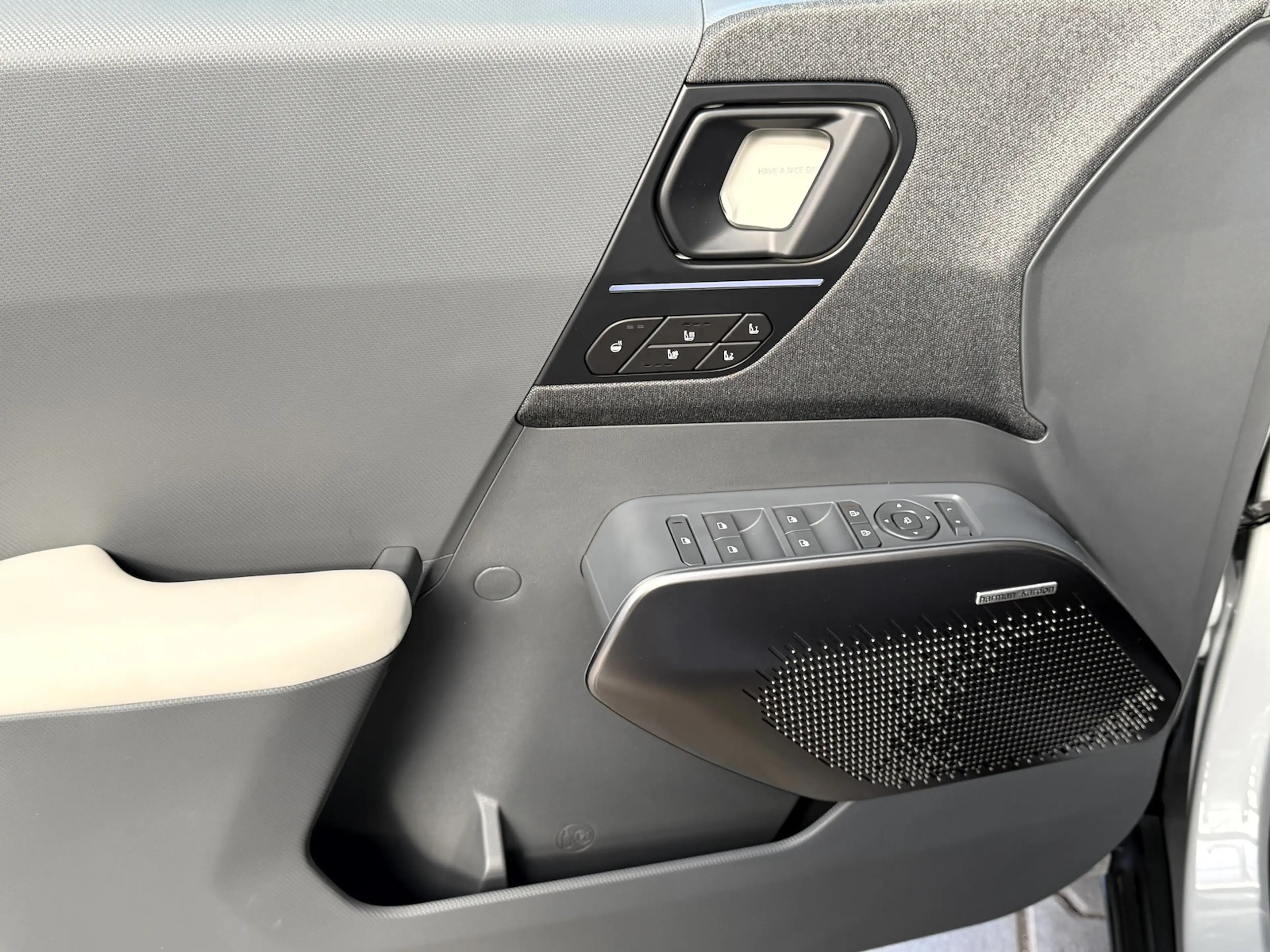 Kia EV2 61 GT LINE | 4S | WIC 22AC DWP TEC COM — photo 13