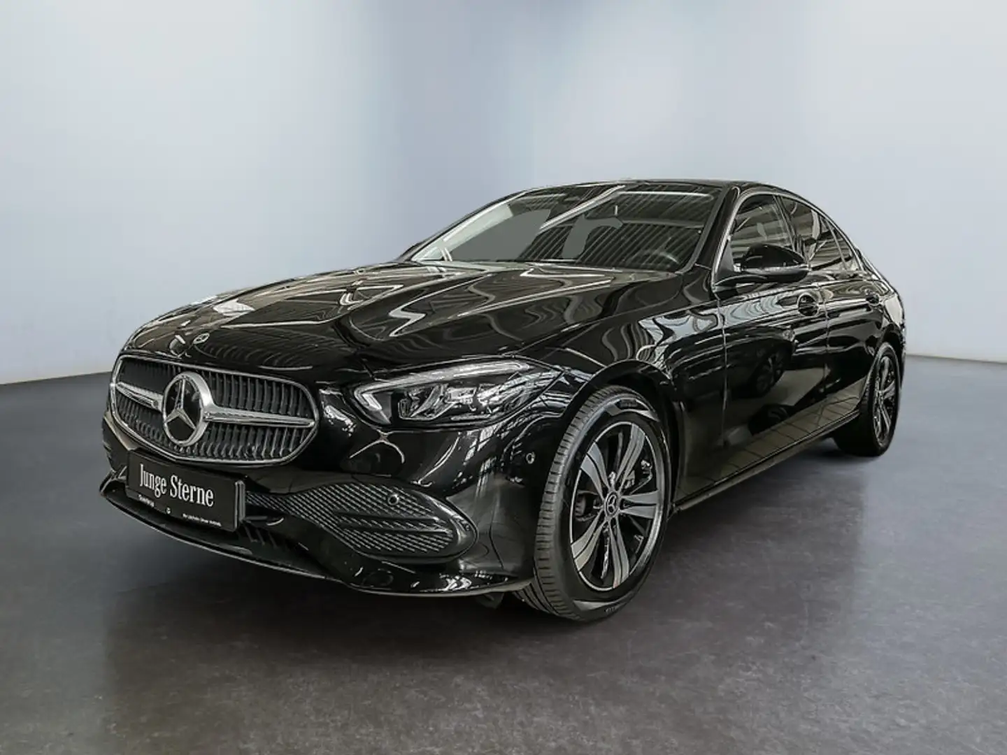 Mercedes-Benz C 200 , AVANTGARDE SPUR AHK KAMERA PDC SHZ Schwarz - 2