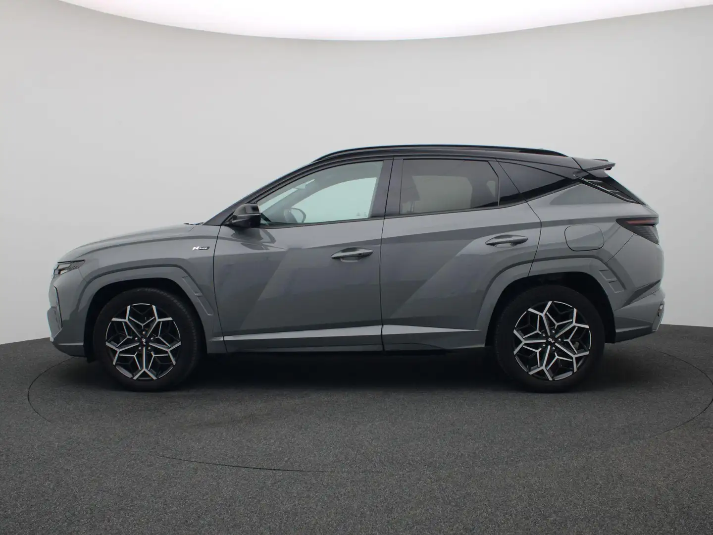 Hyundai TUCSON 1.6 T-GDI HEV N Line 230PK Aut. Adaptieve Cruise C Grijs - 2