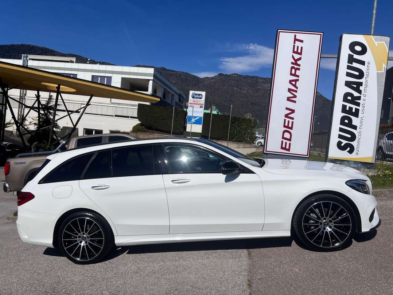 Mercedes-Benz C 220 Classe C 2017 SW SW d Premium 4matic auto 9m