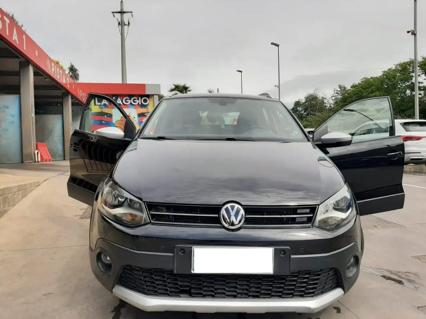 Volkswagen Polo Cross 5p 1.4 tdi bm Negro - 1
