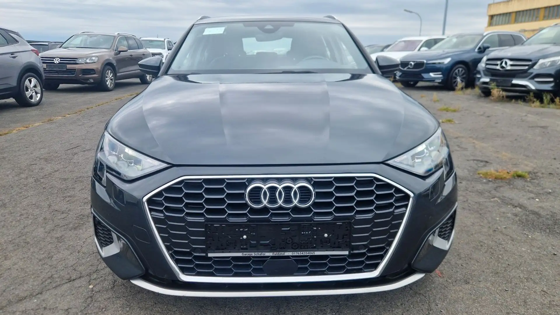 Audi A3 Sportback 35 TDI ACC Virtual Navi LED Grau - 2