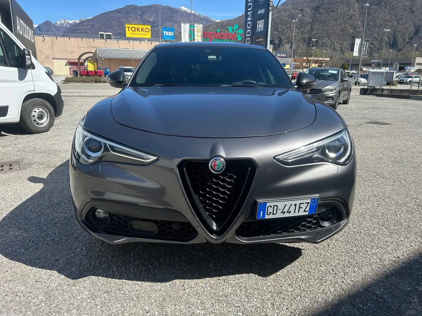 Alfa Romeo Stelvio Stelvio 2.2 t Veloce Q4 210cv auto Gris - 1