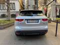 Jaguar F-Pace F-Pace 2015 3.0d V6 Portfolio awd 300cv auto Argento - thumbnail 2