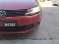 Volkswagen Jetta 1.6TDI BMT Advance Rood - thumbnail 3