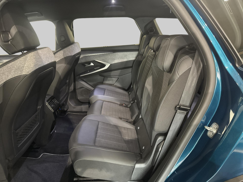 Peugeot 5008 1.2T Hybrid GT 145pk Automaat 7-Zits | Achteruitri — photo 6