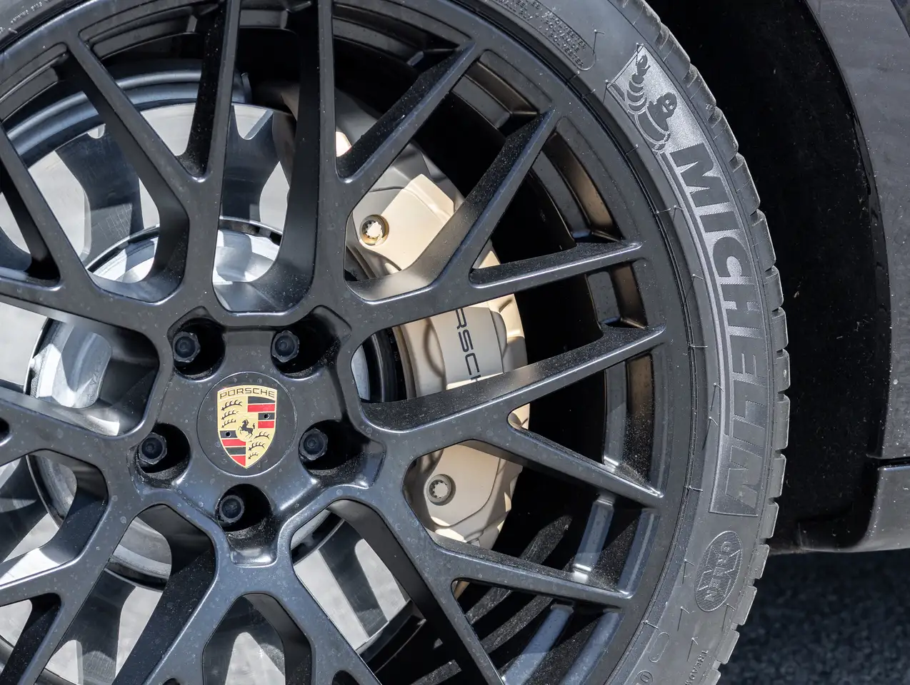 Porsche Macan снимка Porsche Macan
