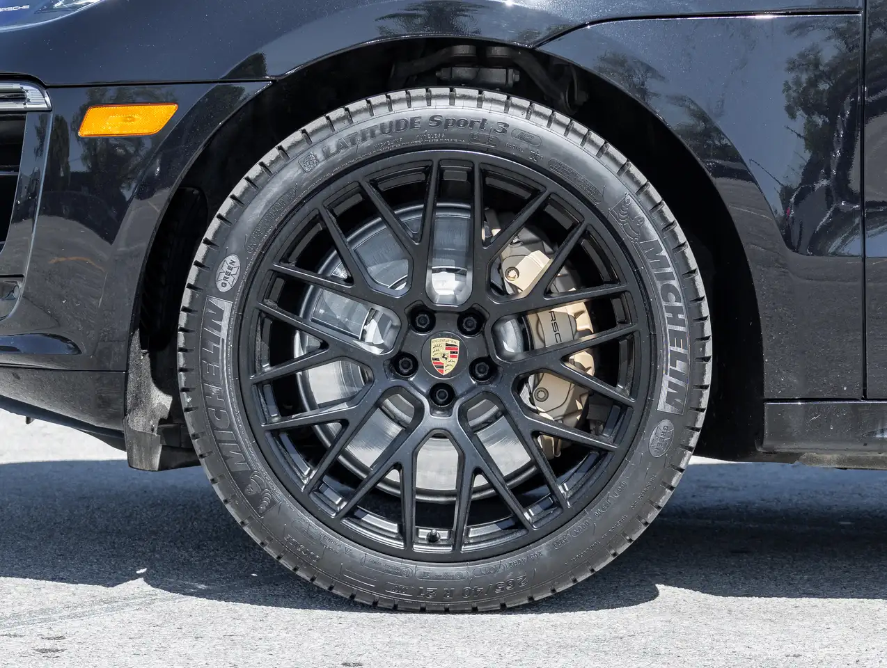 Porsche Macan снимка Porsche Macan