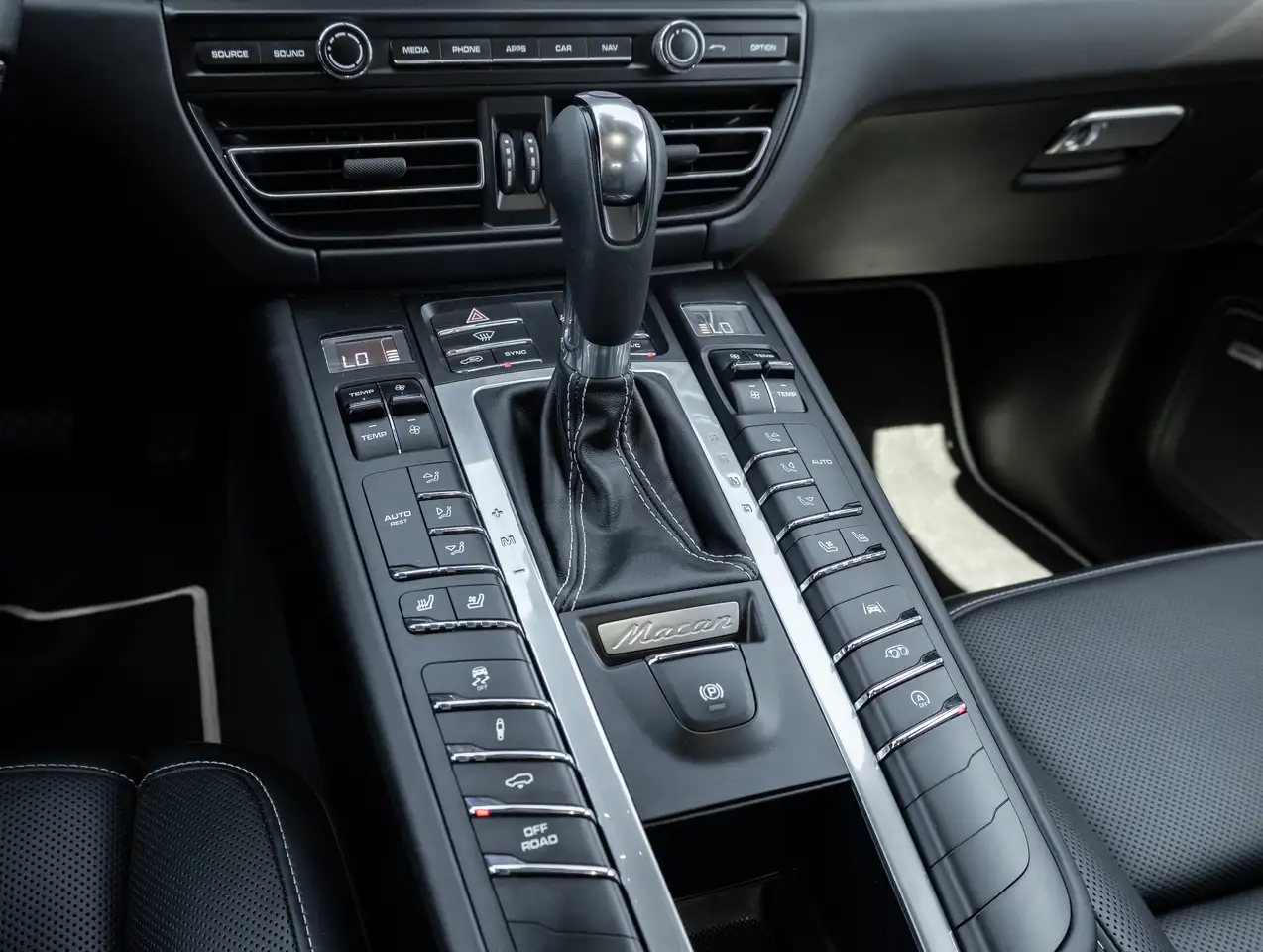 Porsche Macan снимка Porsche Macan