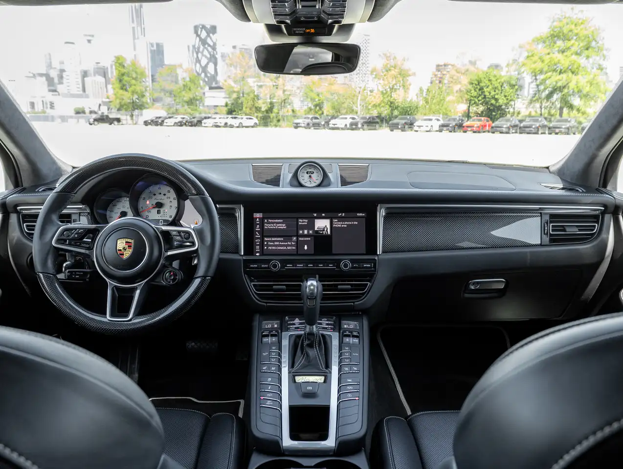 Porsche Macan снимка Porsche Macan
