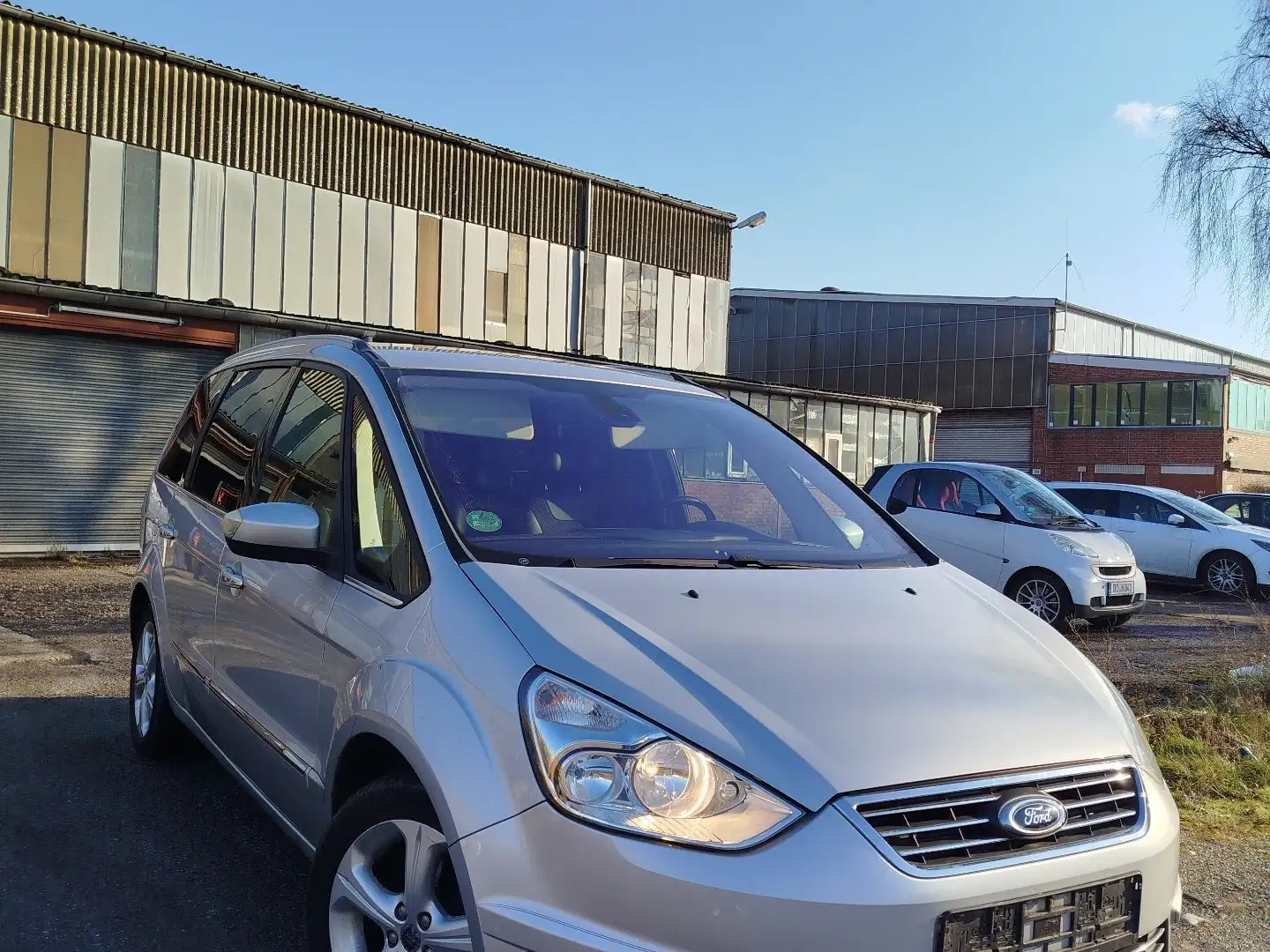 Ford Galaxy 2.0 TDCi DPF Titanium - 1