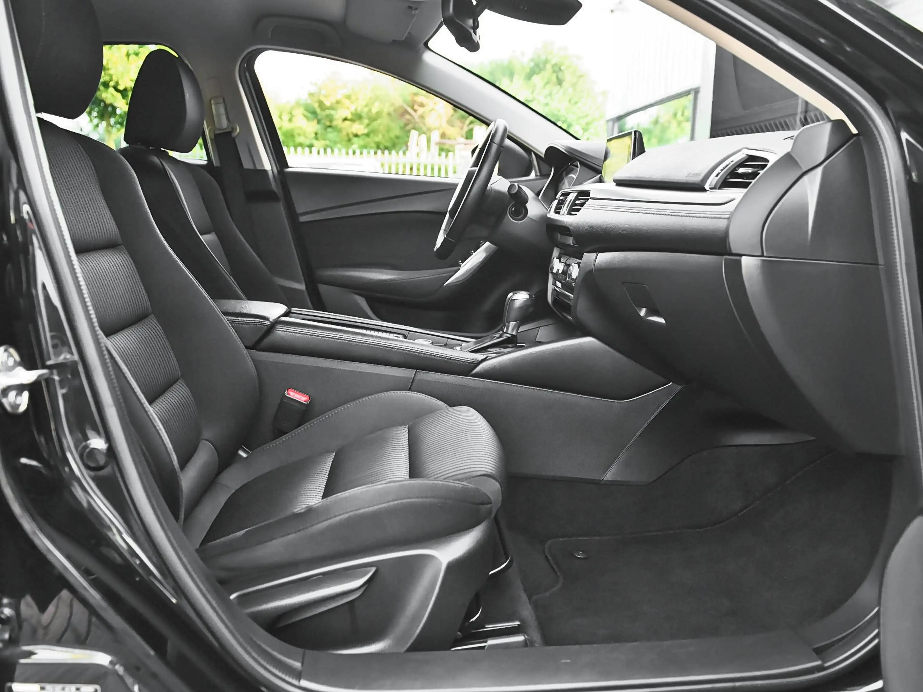Mazda 6 Sportbreak 2.0 SkyActiv-G 165 Skylease+ Trekhaak N — photo 12