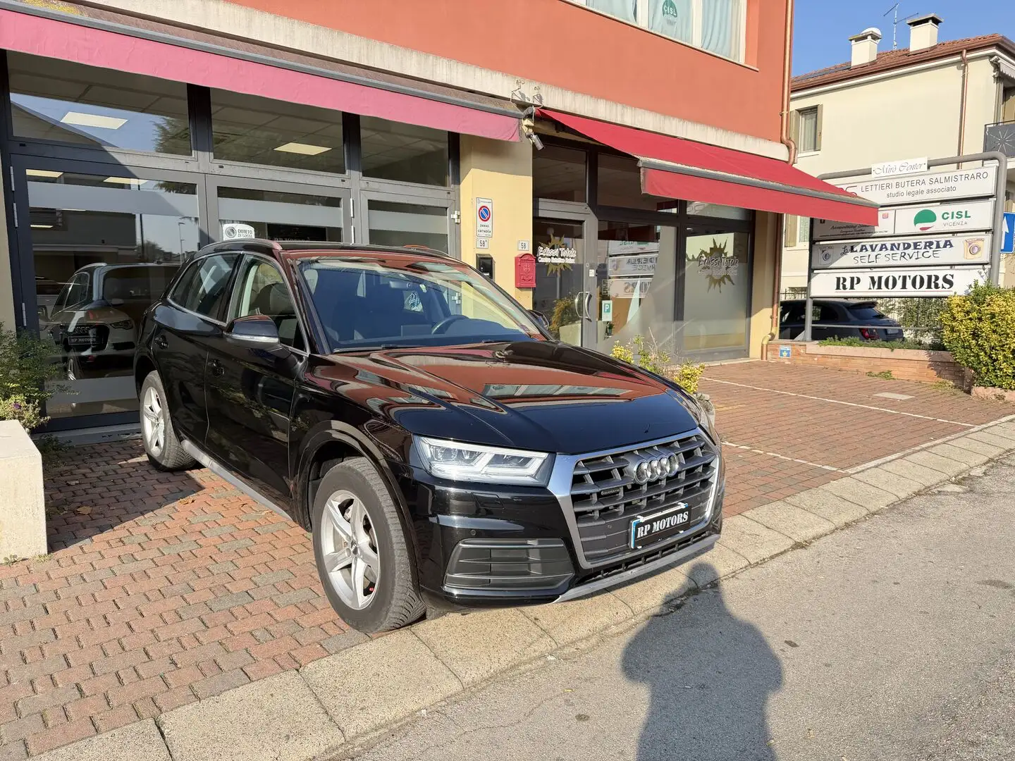 Audi Q5 35 2.0 tdi Business Design quattro 163cv s-tronic Nero - 1