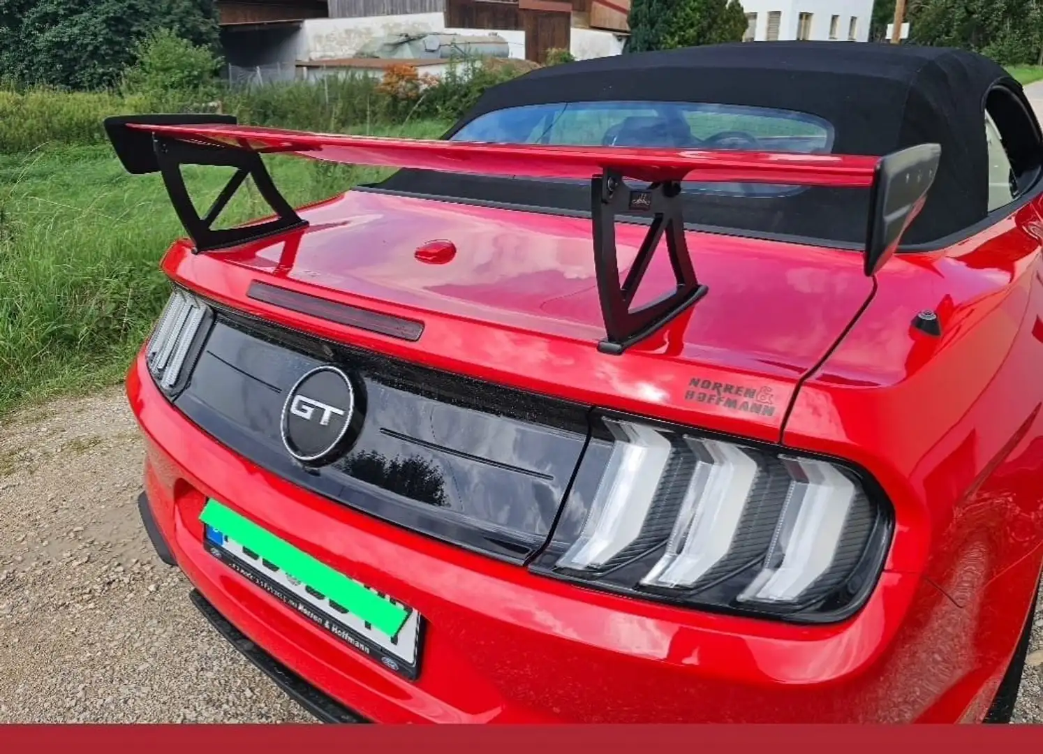 Ford Mustang Mustang Convertible 5.0 Ti-VCT V8 Supercharged Rot - 2