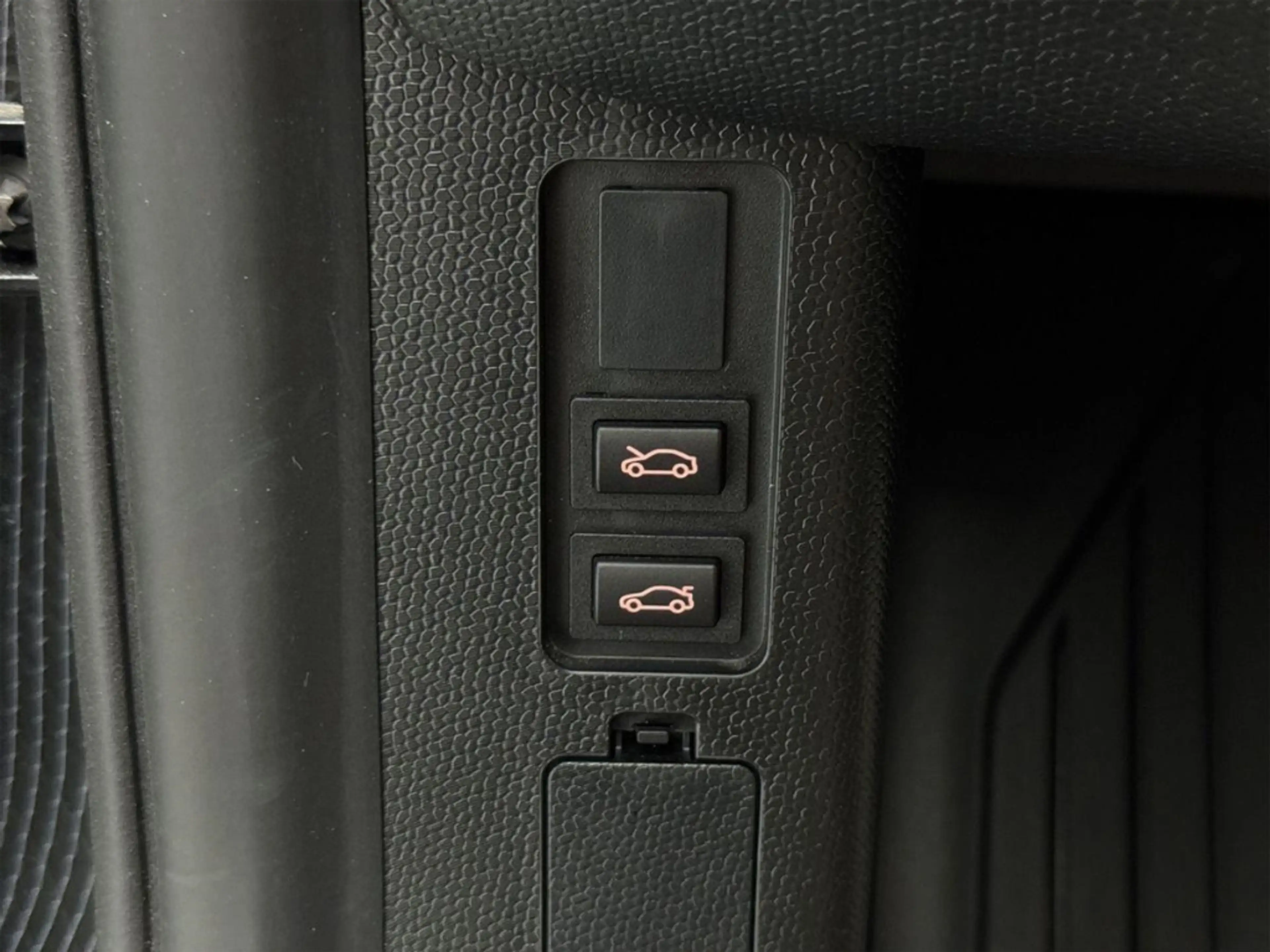 BMW i3 120AH Pano LED ACC Kamera Sheft Park-Assistent — photo 15