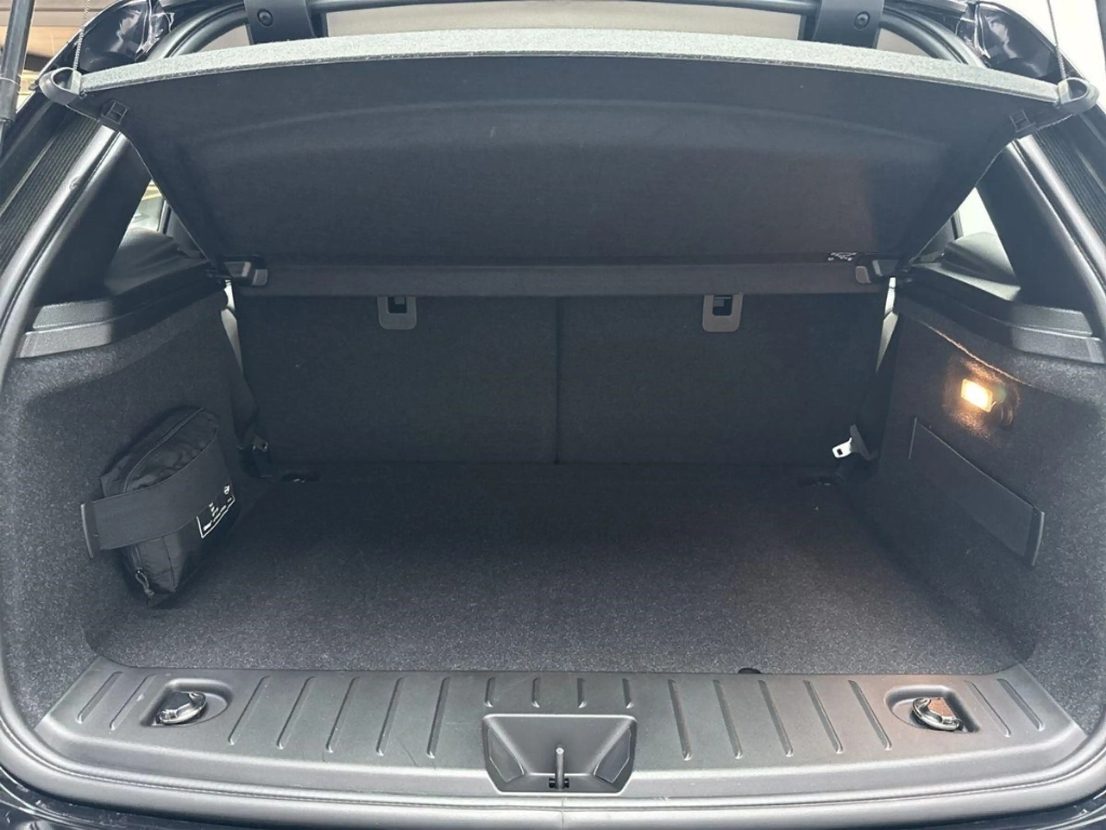 BMW i3 120AH Pano LED ACC Kamera Sheft Park-Assistent — photo 10