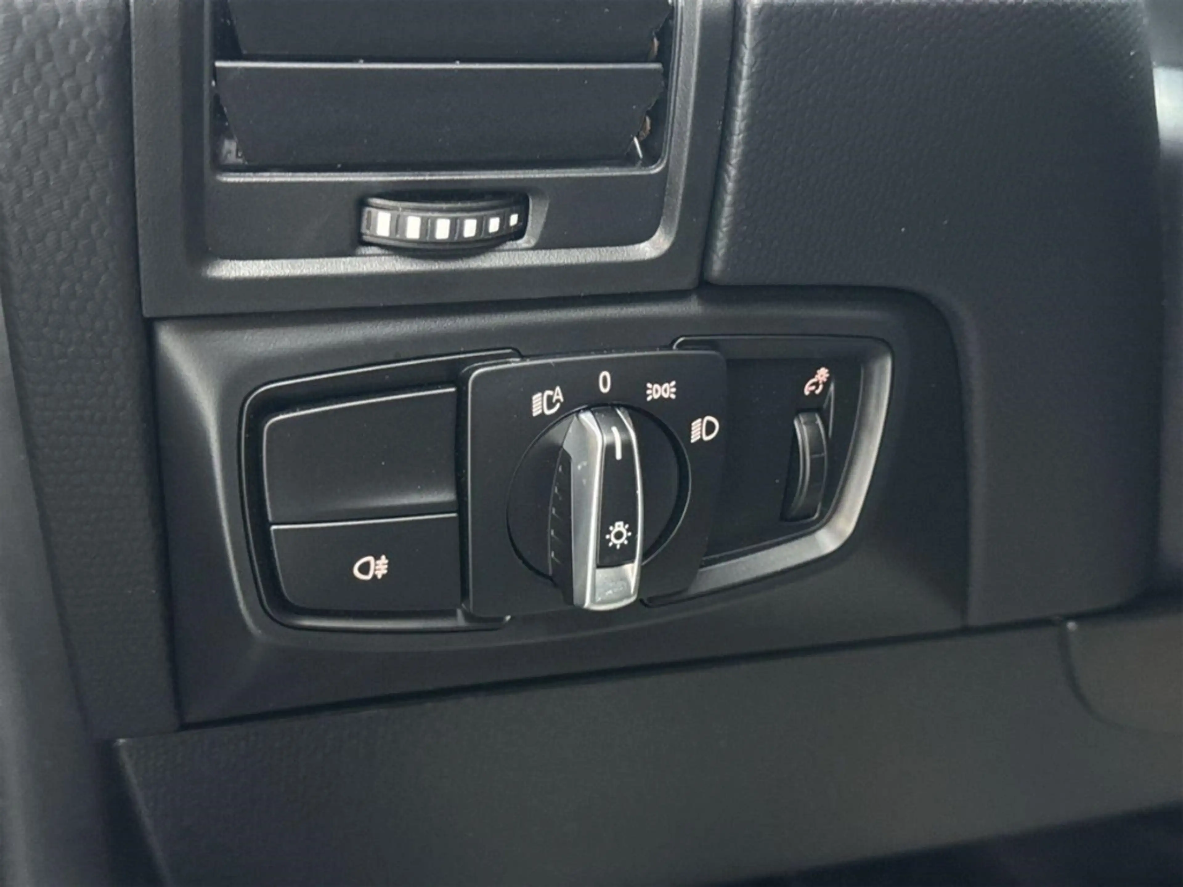 BMW i3 120AH Pano LED ACC Kamera Sheft Park-Assistent — photo 14
