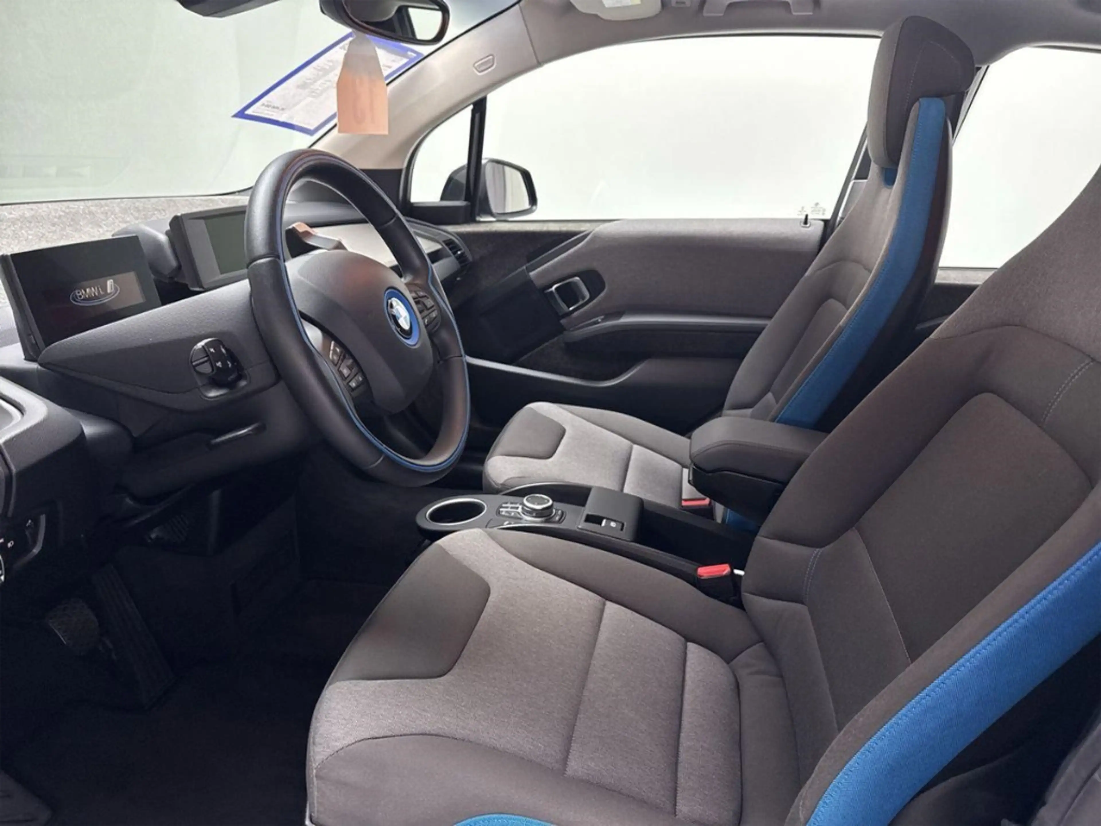 BMW i3 120AH Pano LED ACC Kamera Sheft Park-Assistent — photo 7