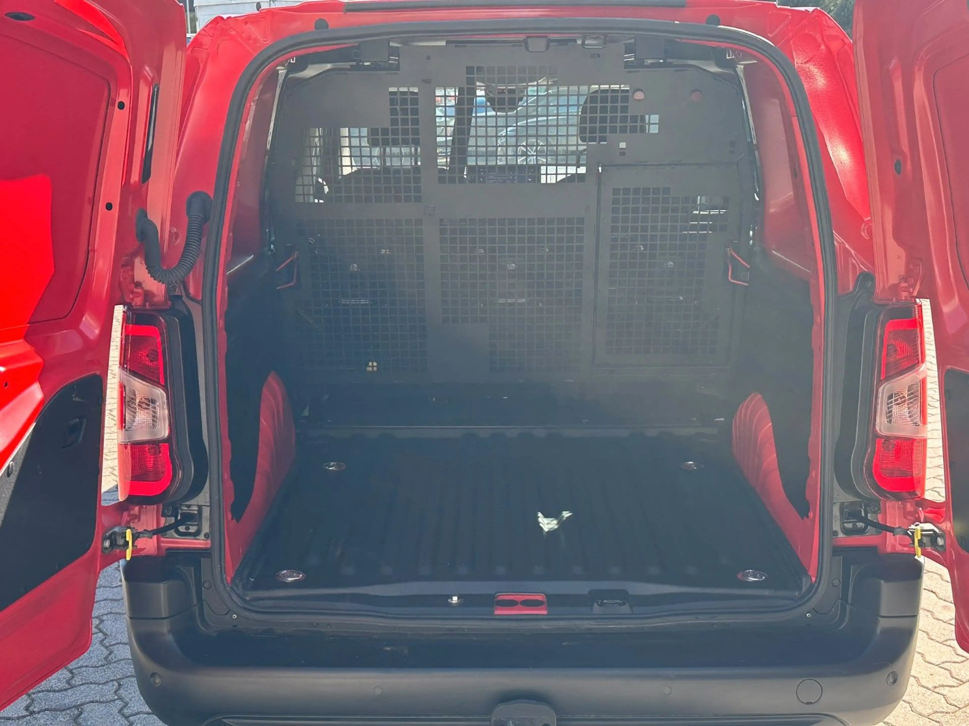 Opel Combo E Cargo Doppelkabine 5Sitzer Kamera SHZ — photo 10