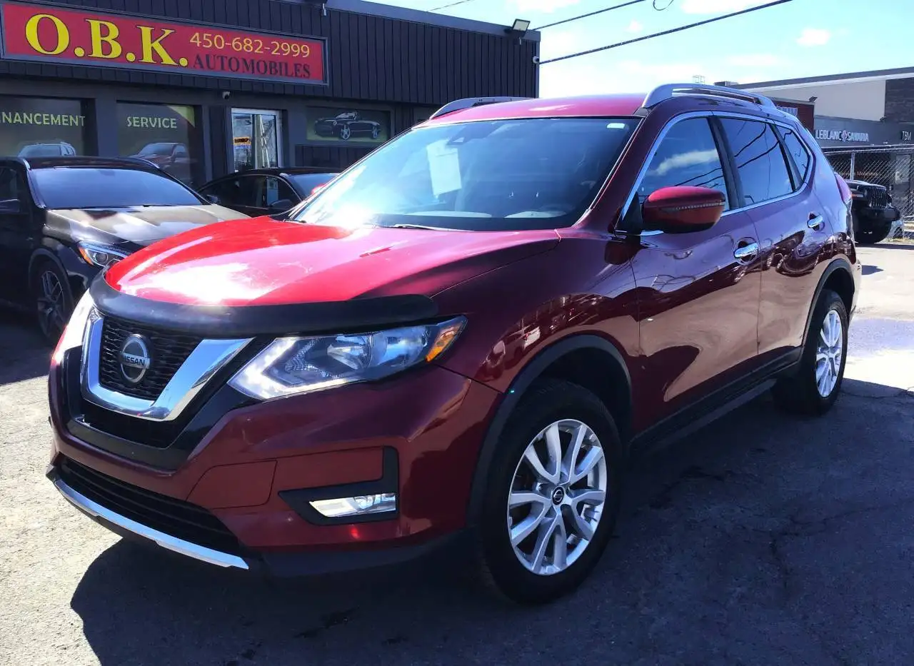 Nissan Rogue снимка Nissan Rogue
