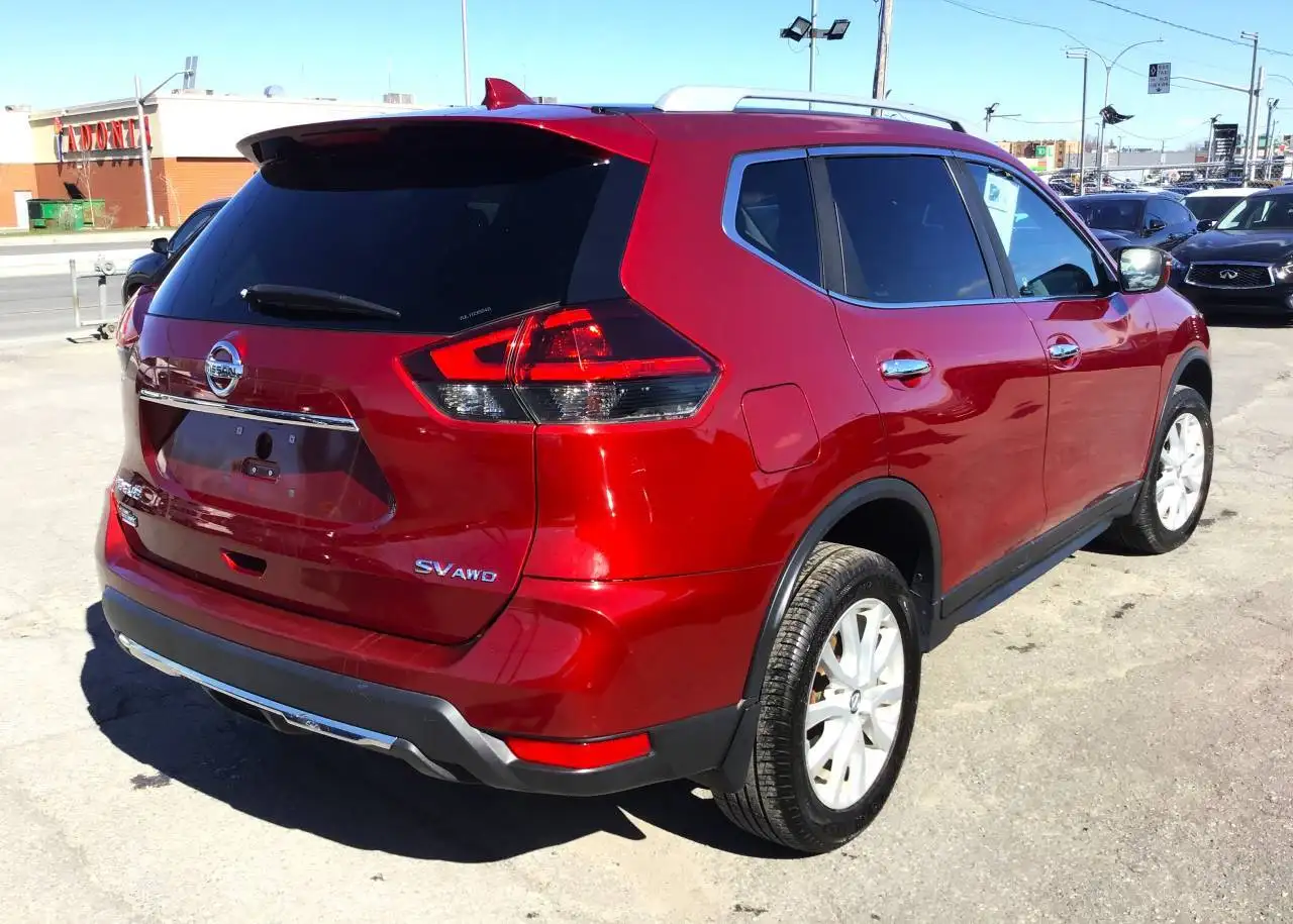 Nissan Rogue снимка Nissan Rogue