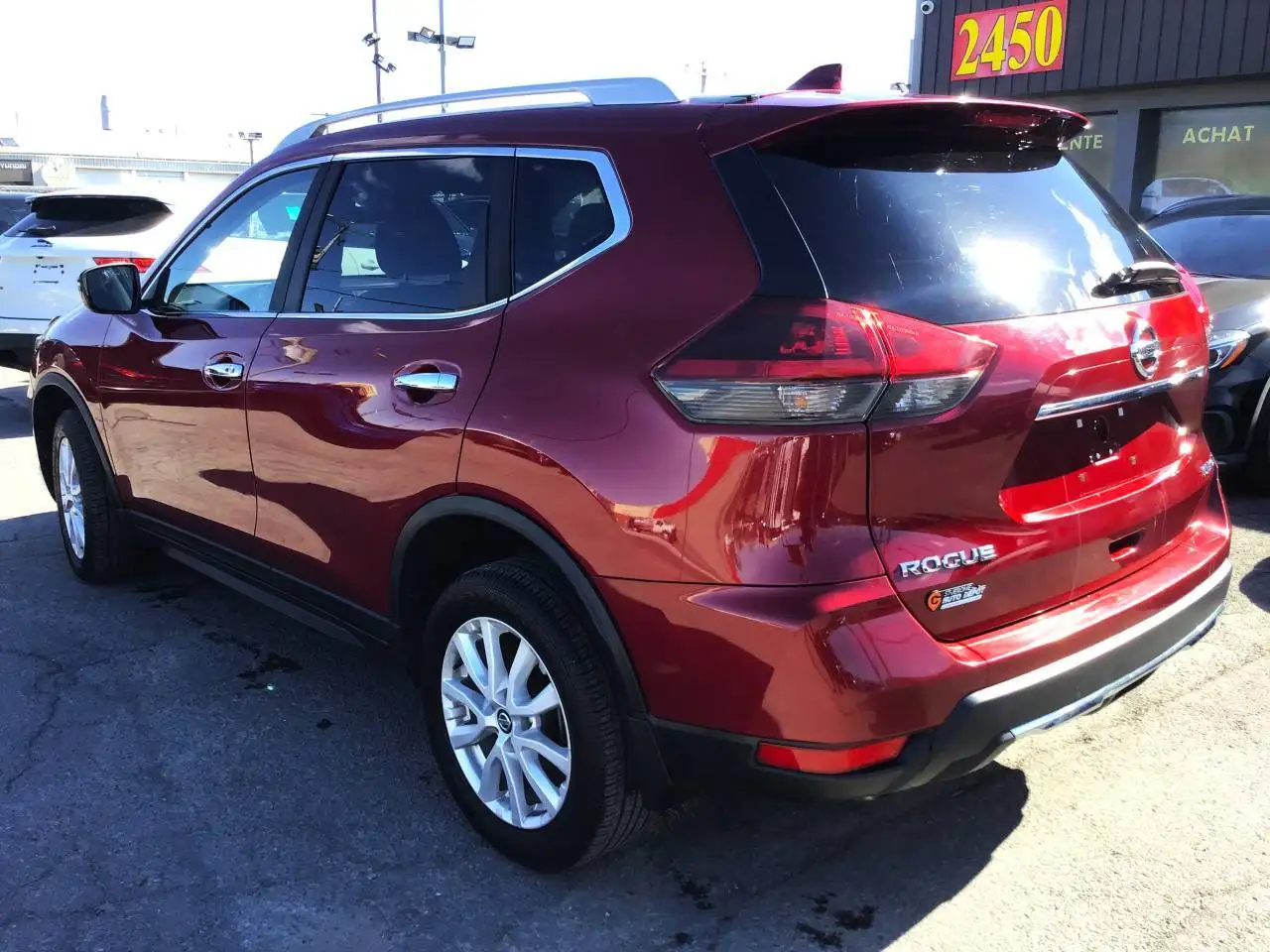Nissan Rogue снимка Nissan Rogue