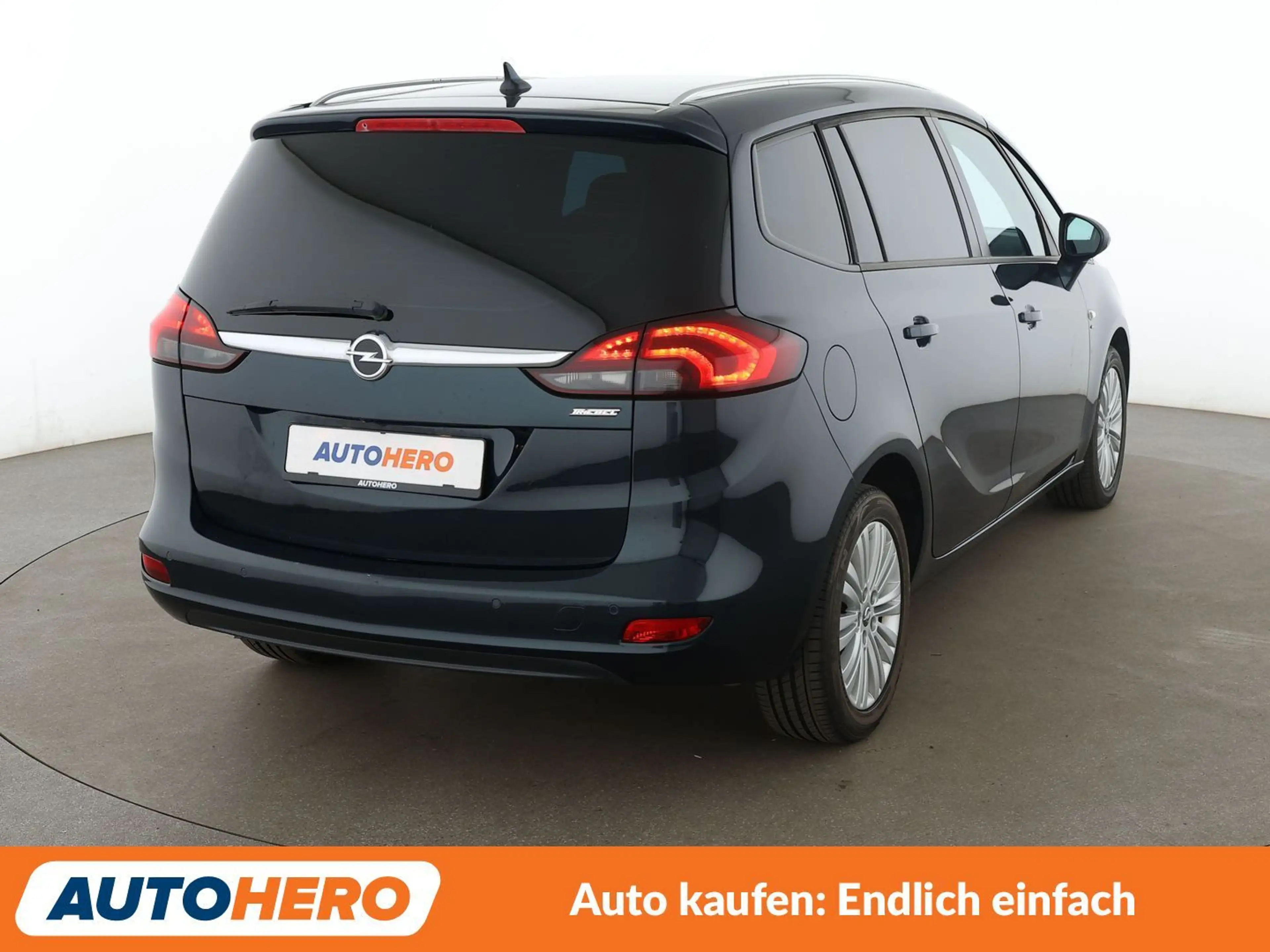 Opel Zafira Tourer 1.4 Turbo Drive*NAVI*XENON*PDC*SHZ*KLIMA* — photo 6