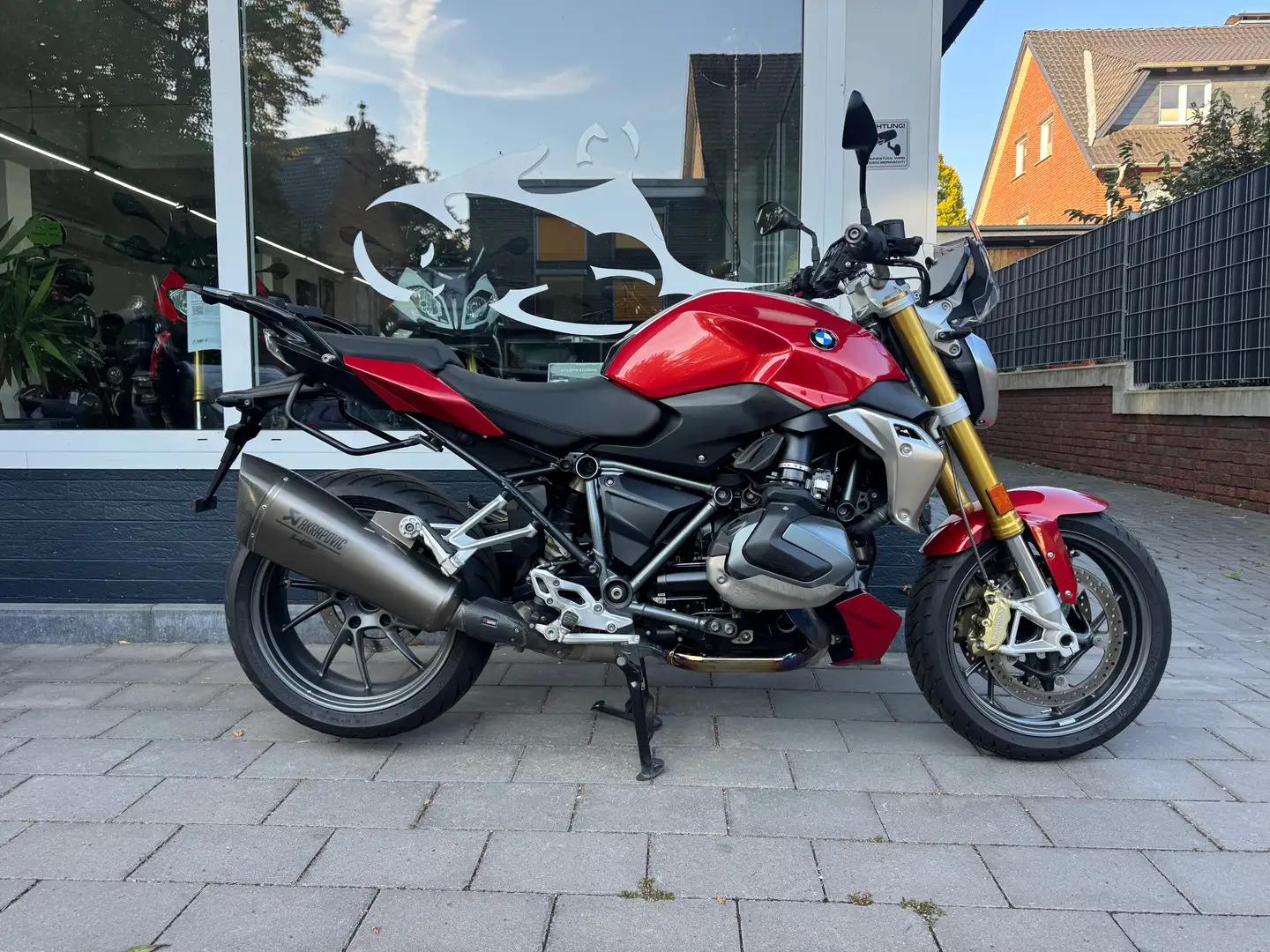 BMW R 1250 R 1.Hand Akrapovic ESD Vollausstattung Rot - 1