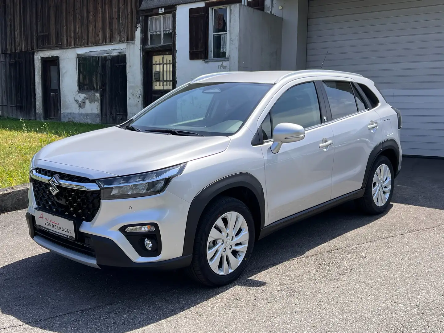 Suzuki S-Cross 1,4 Hybrid Allgrip Shine Silber - 1