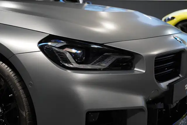 BMW M2 G87 *TRACK PACK*FROZEN PURE GREY*FINANZIERUNG* — 4